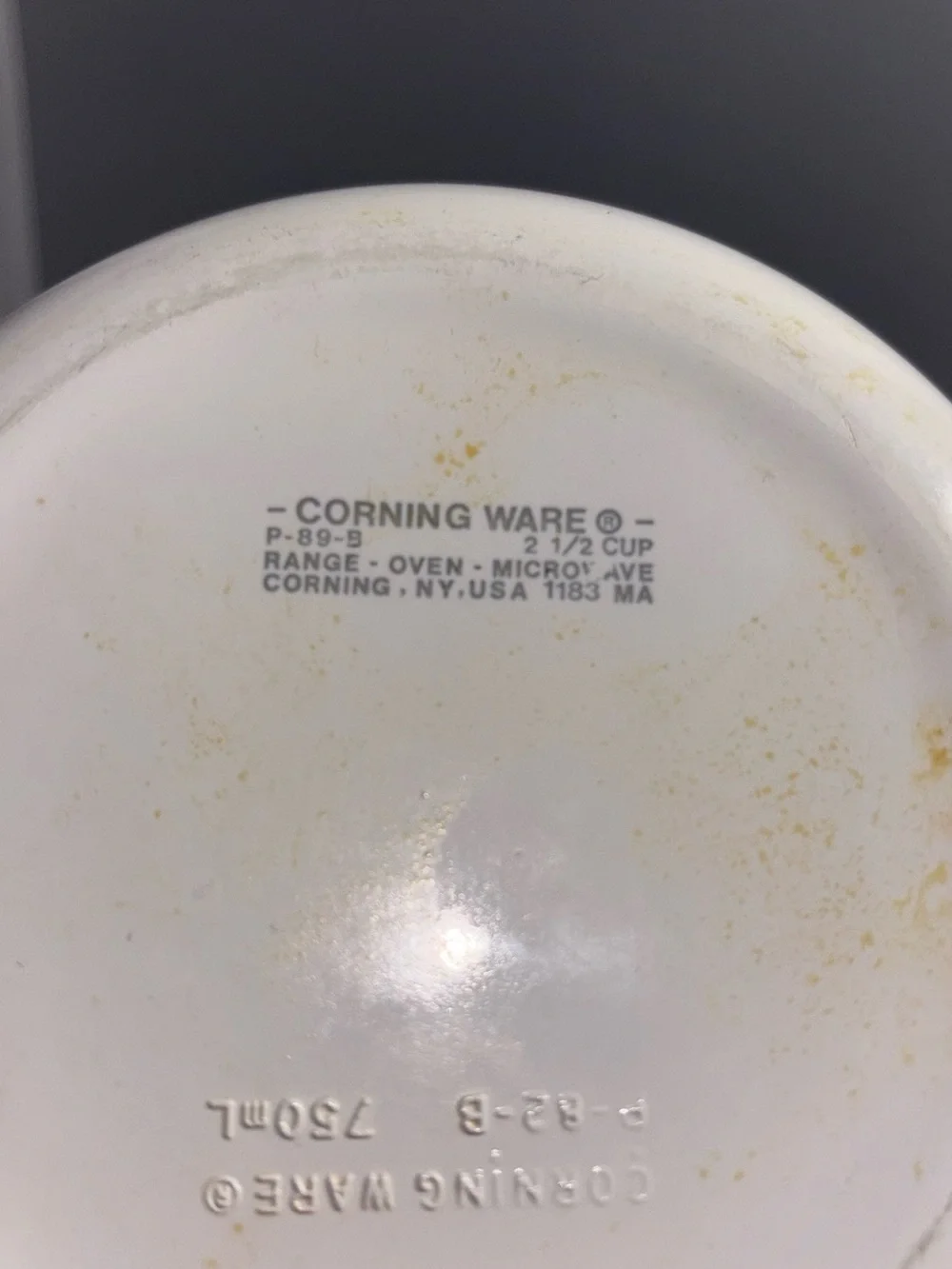 White Corningware Saucepan with Pour Spout and Handle